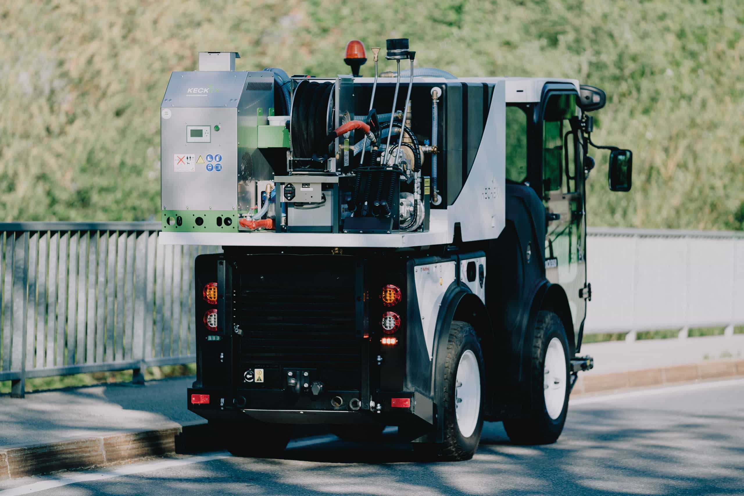https://www.keckex.com/wp-content/uploads/keckex-m13-fahrzeugaufbau.jpg